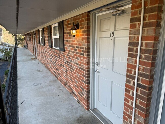 Building Photo - 4227 Coster Rd