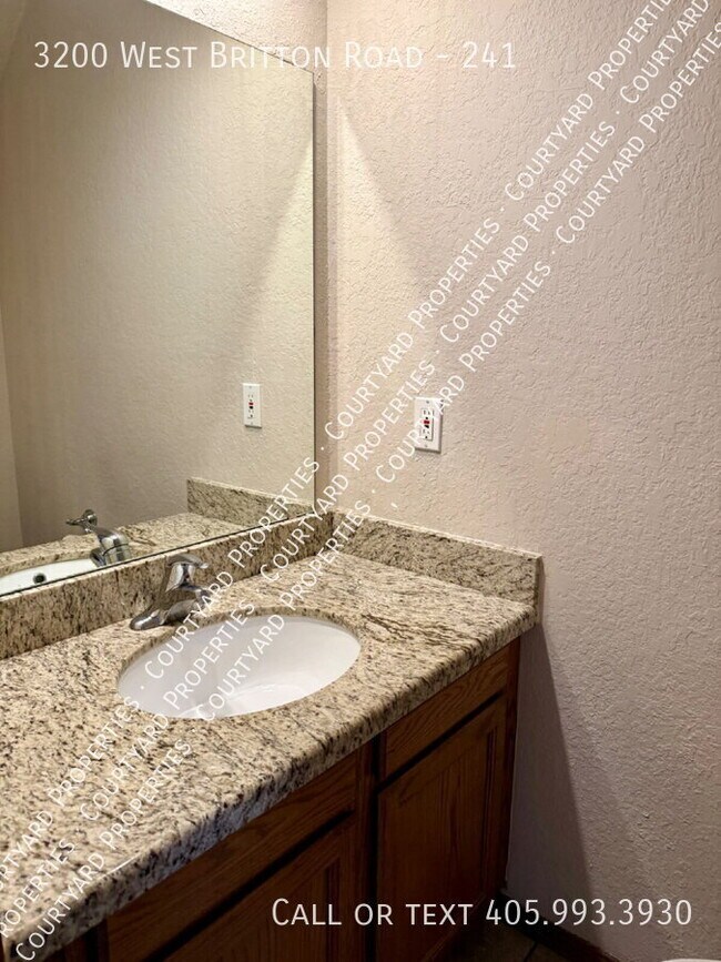 Building Photo - 3200 W Britton Rd