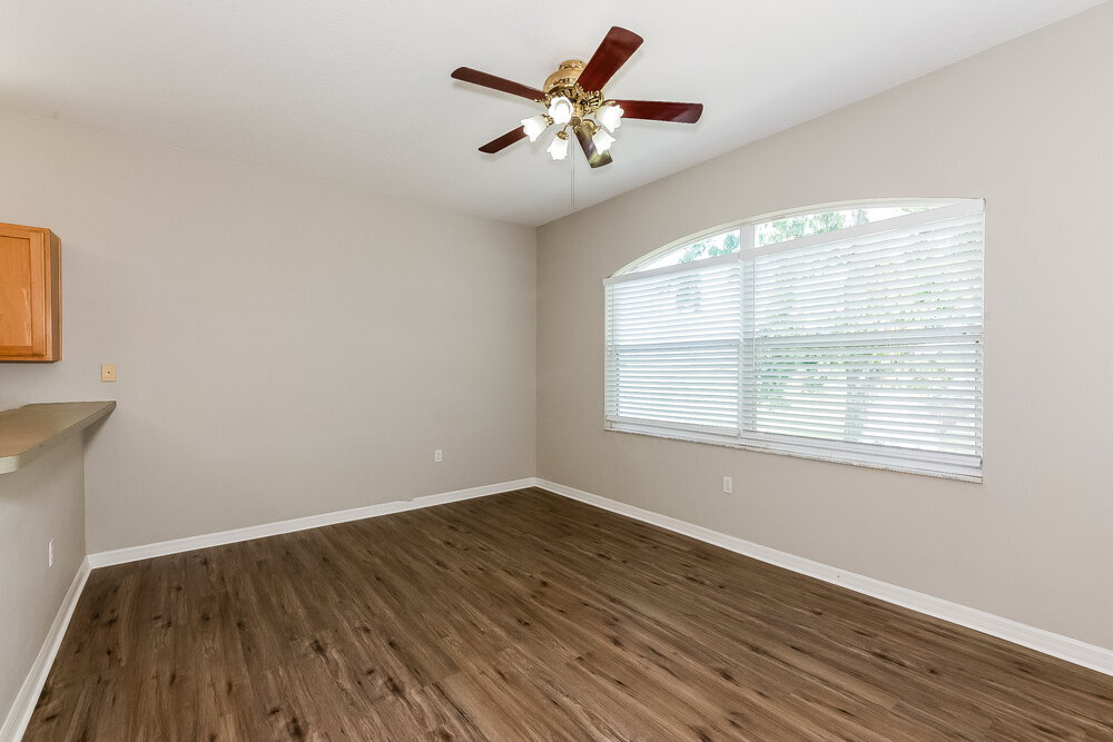 Building Photo - 1252 Millbrook Cir