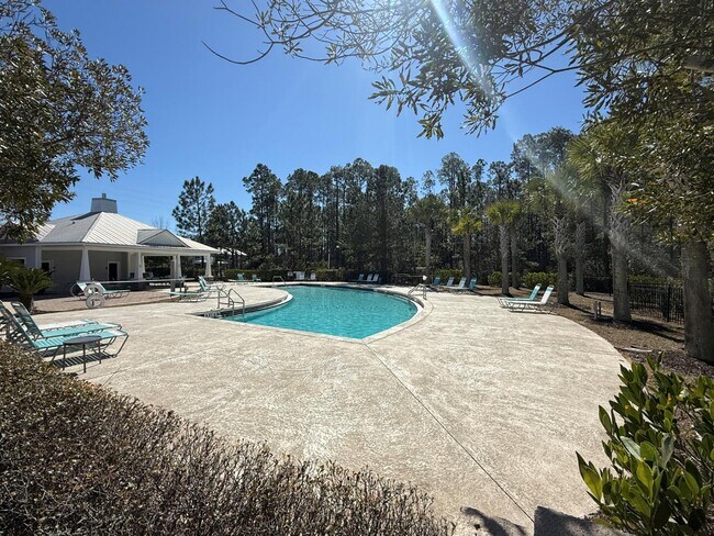 Building Photo - 338 N Sand Palm Rd