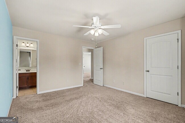 Building Photo - 4208 Amberleaf Walk