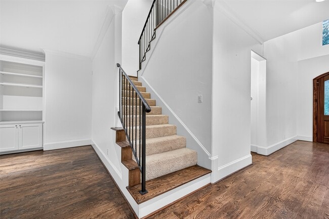 Building Photo - 6 S Berryline Cir