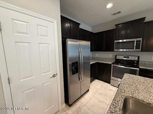 Building Photo - 7028 Buroak Ct