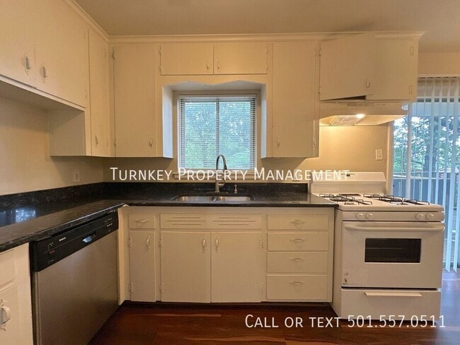 Building Photo - 5218 Nelbrook Dr