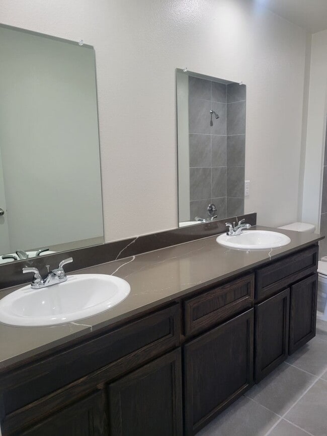 Building Photo - 2325 Zanoletti Ct