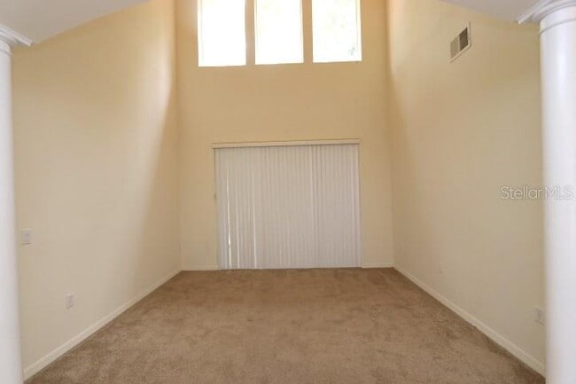 Building Photo - 1035 Lascala Dr