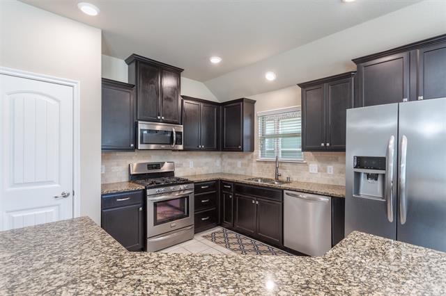 Building Photo - 912 Lake Cypress Ln