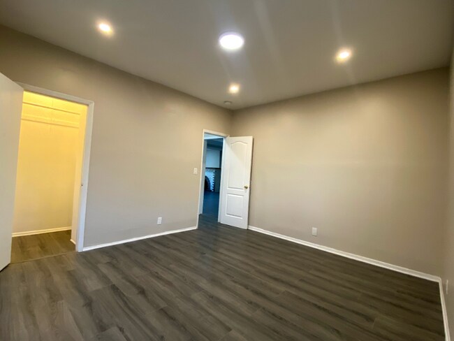 Downstairs bedroom 2 - 4012 S Normandie Ave