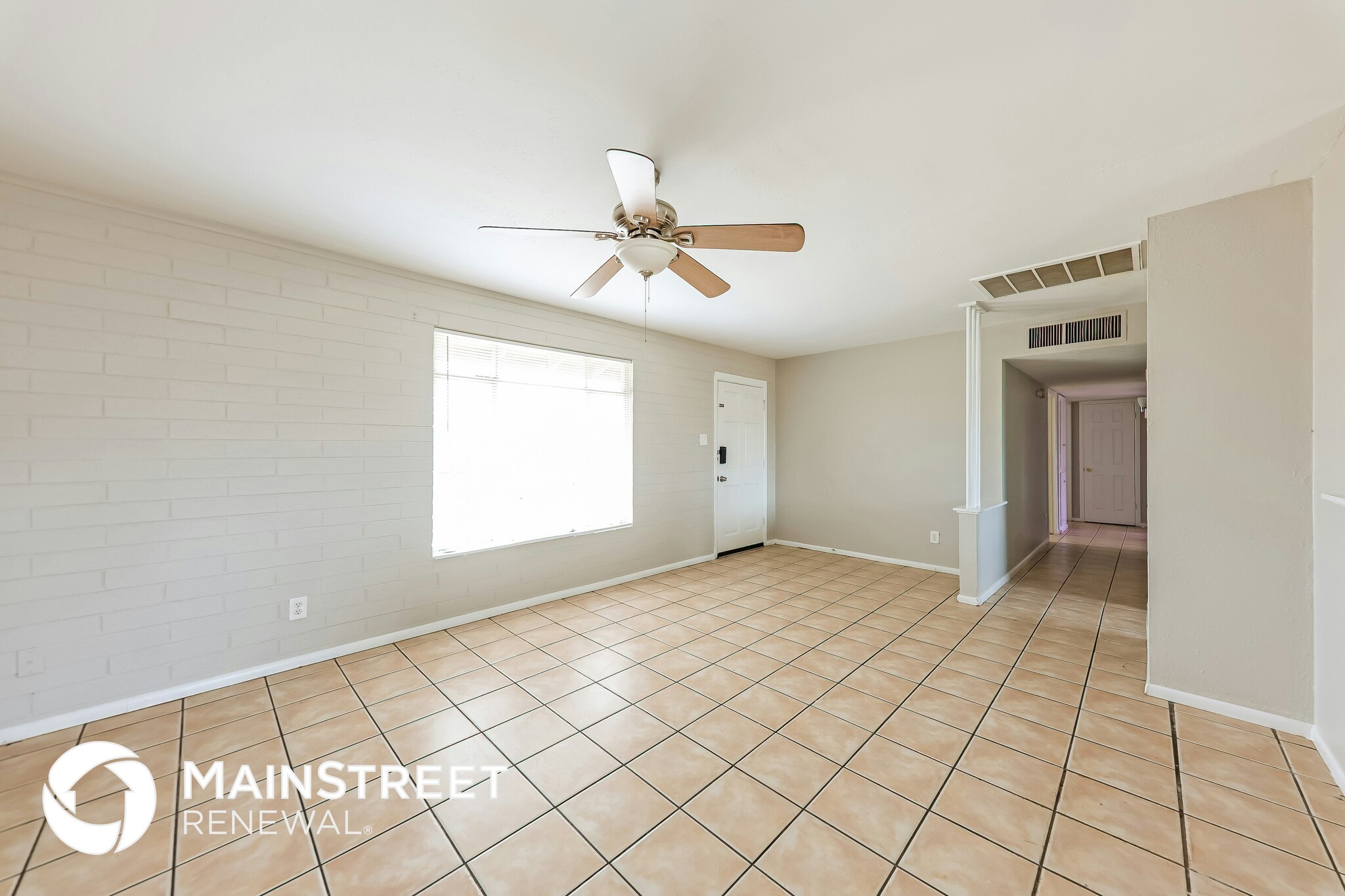 Building Photo - 3640 N 49th Dr