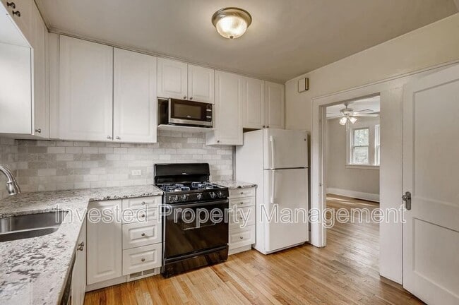 Building Photo - 2135 S Downing St