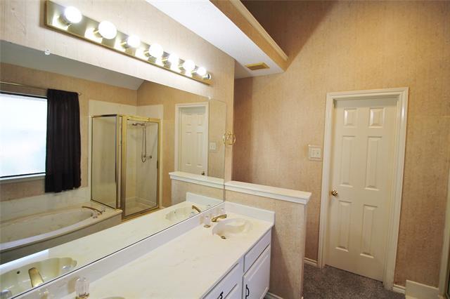 Building Photo - 1327 High Ridge Dr