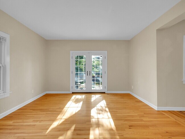 Building Photo - $2,295.00, 1 Bed, 1 Bath Home in Denver