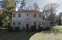 Building Photo - Great Home within Walking Distance to Campus.