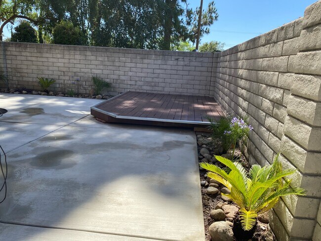 Backyard deck - 915 W Arrow Hwy