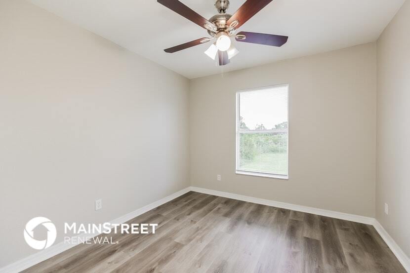 Building Photo - 3206 51st St W