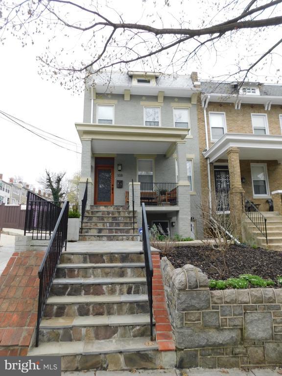 Building Photo - 308 Webster St NW