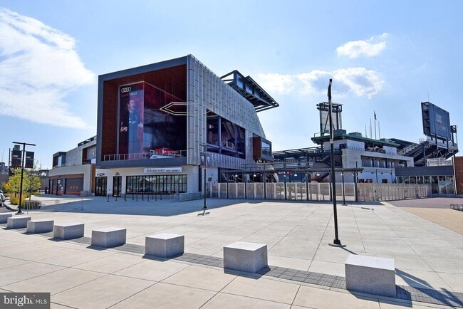 Building Photo - 73 G St SW