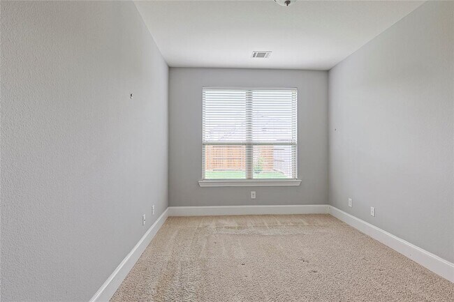 Building Photo - 5919 Solara Ledge Ln