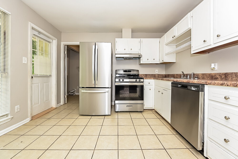Building Photo - 6637 Imperial Dr