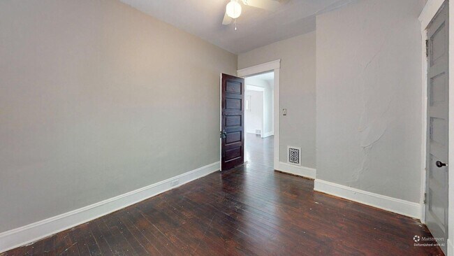 Building Photo - 3865 W 16th St