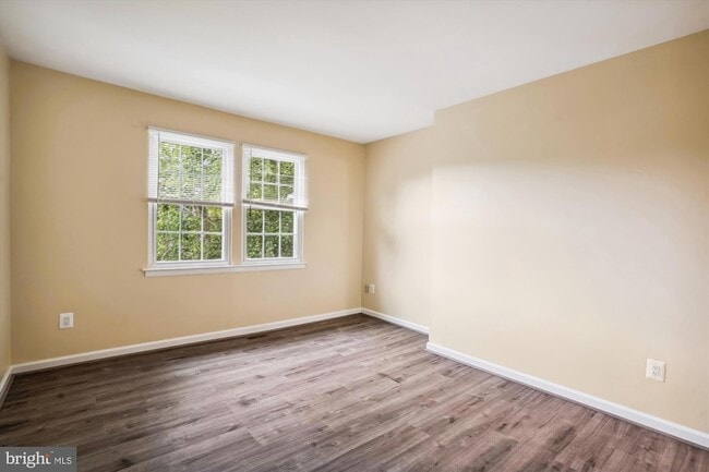 Building Photo - 2970 Schubert Dr