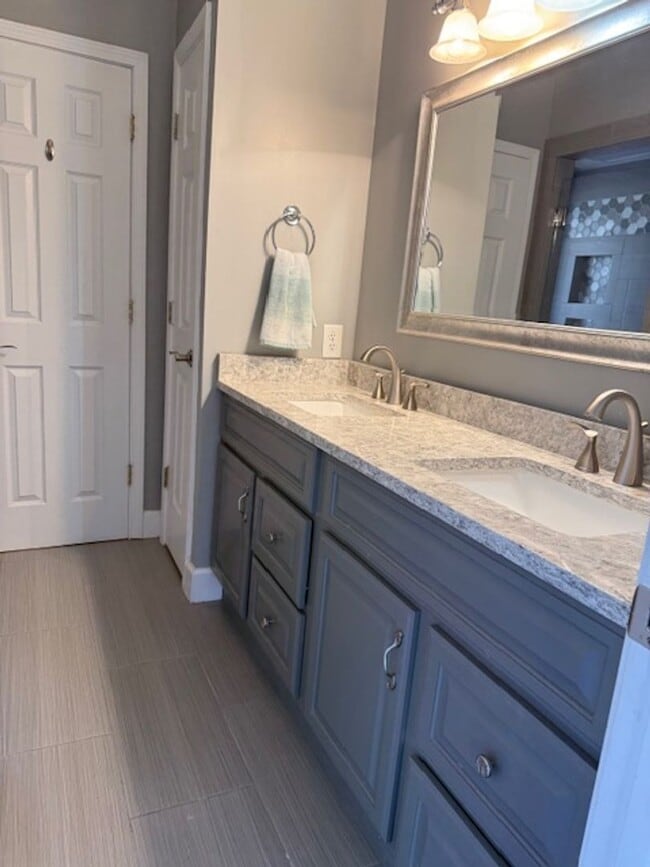 Building Photo - Hagley Estates