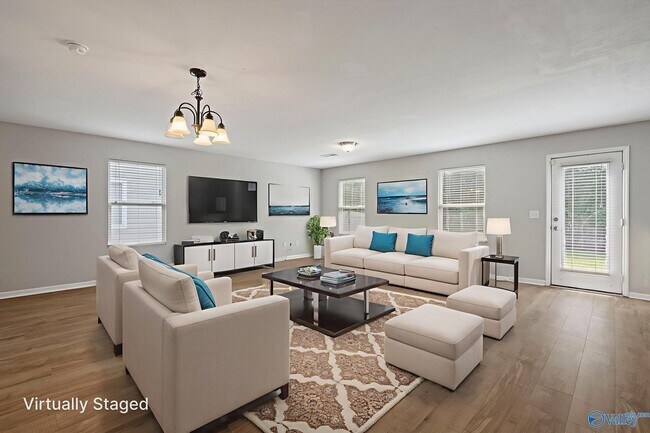 Building Photo - 102 Whitestone Dr NE