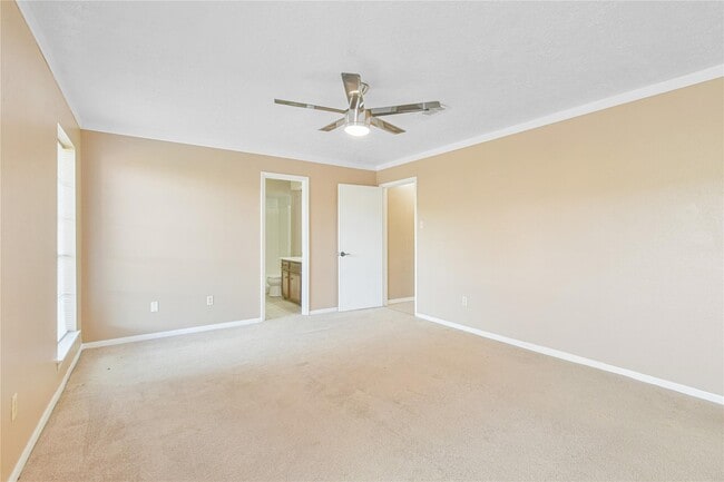 Building Photo - 3107 Woodstone Dr