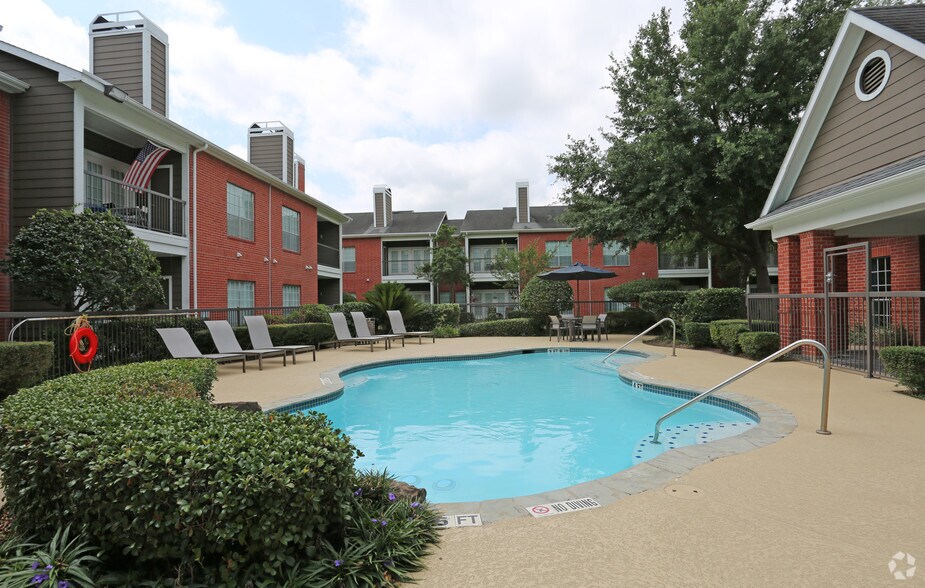 The Gentry Apartments 8550 Easton Commons Houston TX 77095