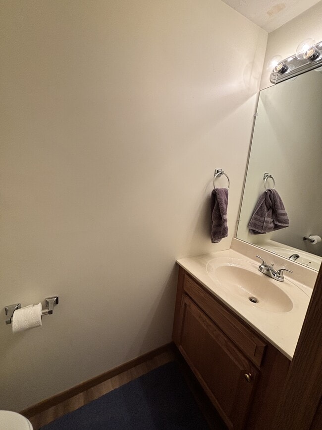 Building Photo - 864 Tremont St