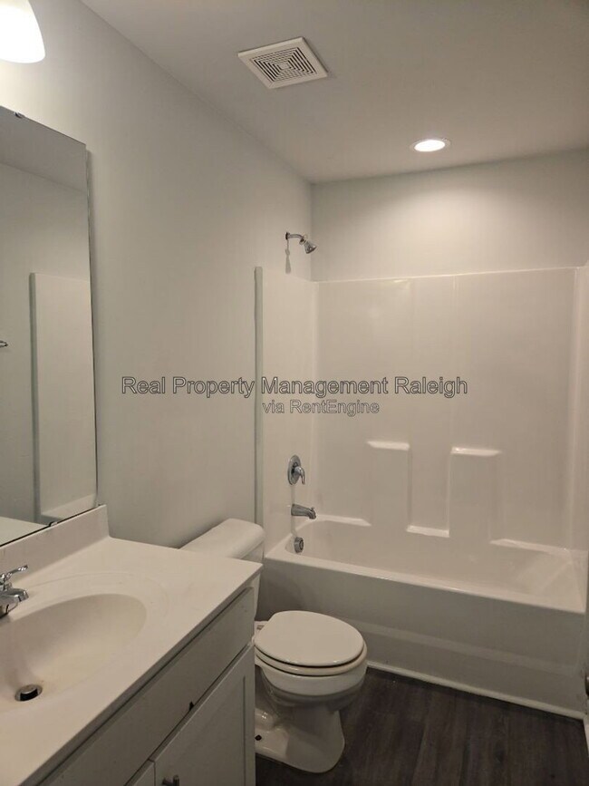 Building Photo - 3520 Slippery Elm Dr