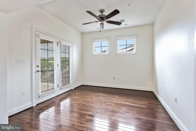 Building Photo - 8319 Quarry Manor Terrace