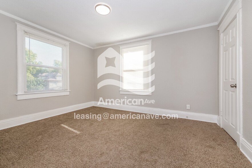 Building Photo - 3217 E 30th St