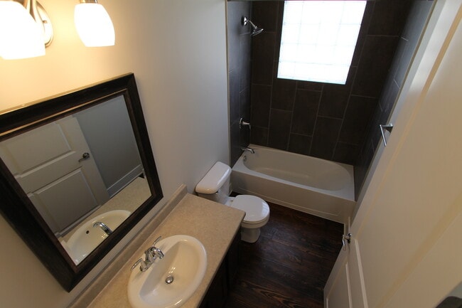 Building Photo - The Big Master 3 bedroom home-- A Must-See at the Cottages on Vinton. Reserve Now!