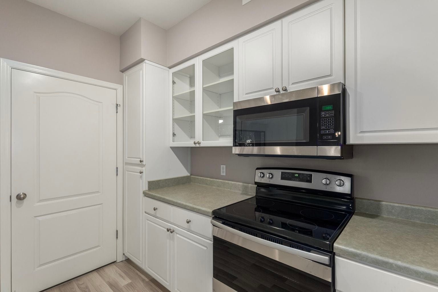 Building Photo - 1701 E Colter St