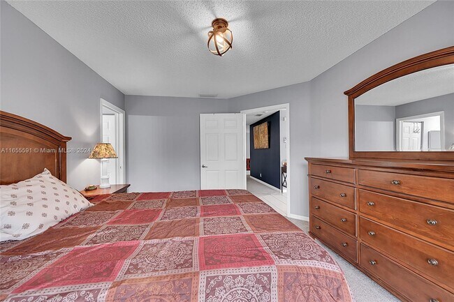 Building Photo - 3884 NW 63rd Terrace