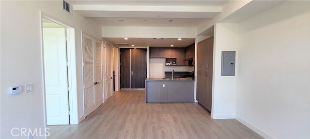 Building Photo - 168 S Monterey St