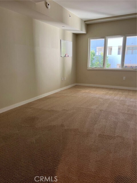 Building Photo - 920 Granite Dr