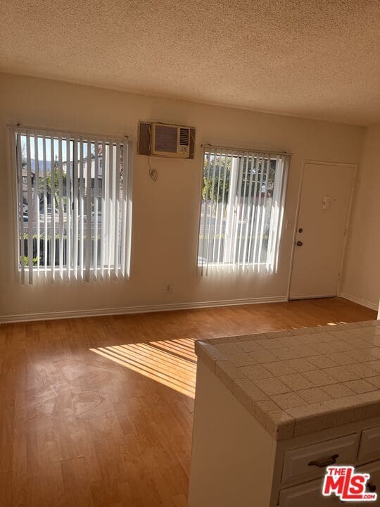 Building Photo - 14435 Tiara St