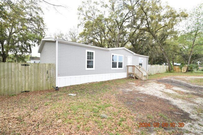 Building Photo - 37746 Daughtery Rd