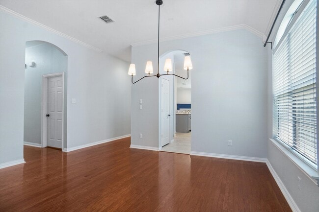 Building Photo - 5920 Pedernales Ridge