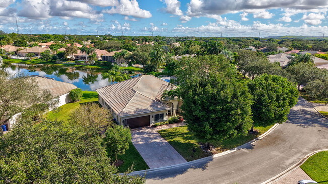 Building Photo - 5035 NW 57th Way