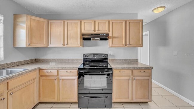 Building Photo - 7515 17th Ln N