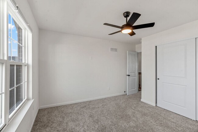 Building Photo - Charming 4-Bedroom Home in Prime St. Charl...