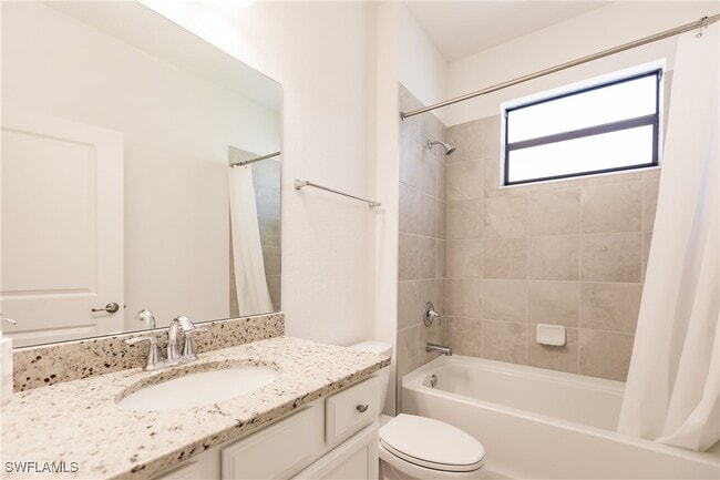 Building Photo - 3305 Altimira Dr