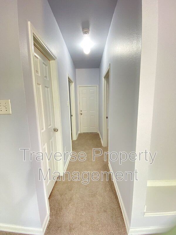 Building Photo - 903 Freshwood Ct