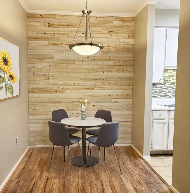 Building Photo - 7950 N Stadium Dr