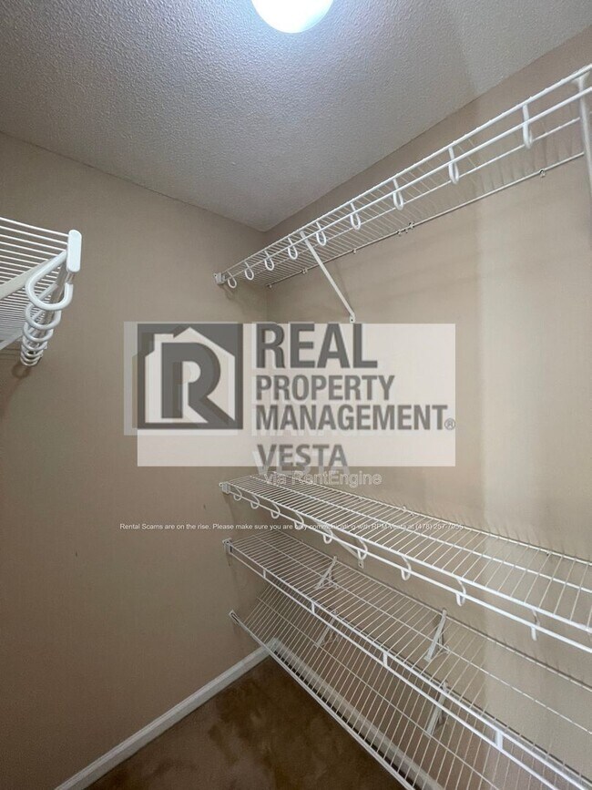 Building Photo - 316 Wynfield Ln