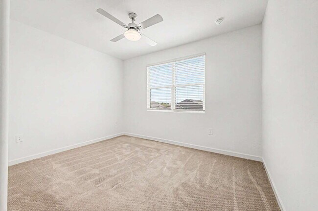 Building Photo - RESORT-STYLE COMMUNITY LIVING + 4 BEDROOMS + SPACIOUS LOFT!