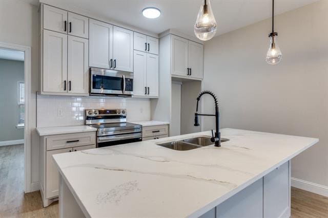 Building Photo - 8004 Julie Ave